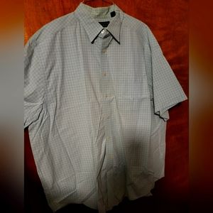 Roundtree & Yorke short slee button down Men's Shirt